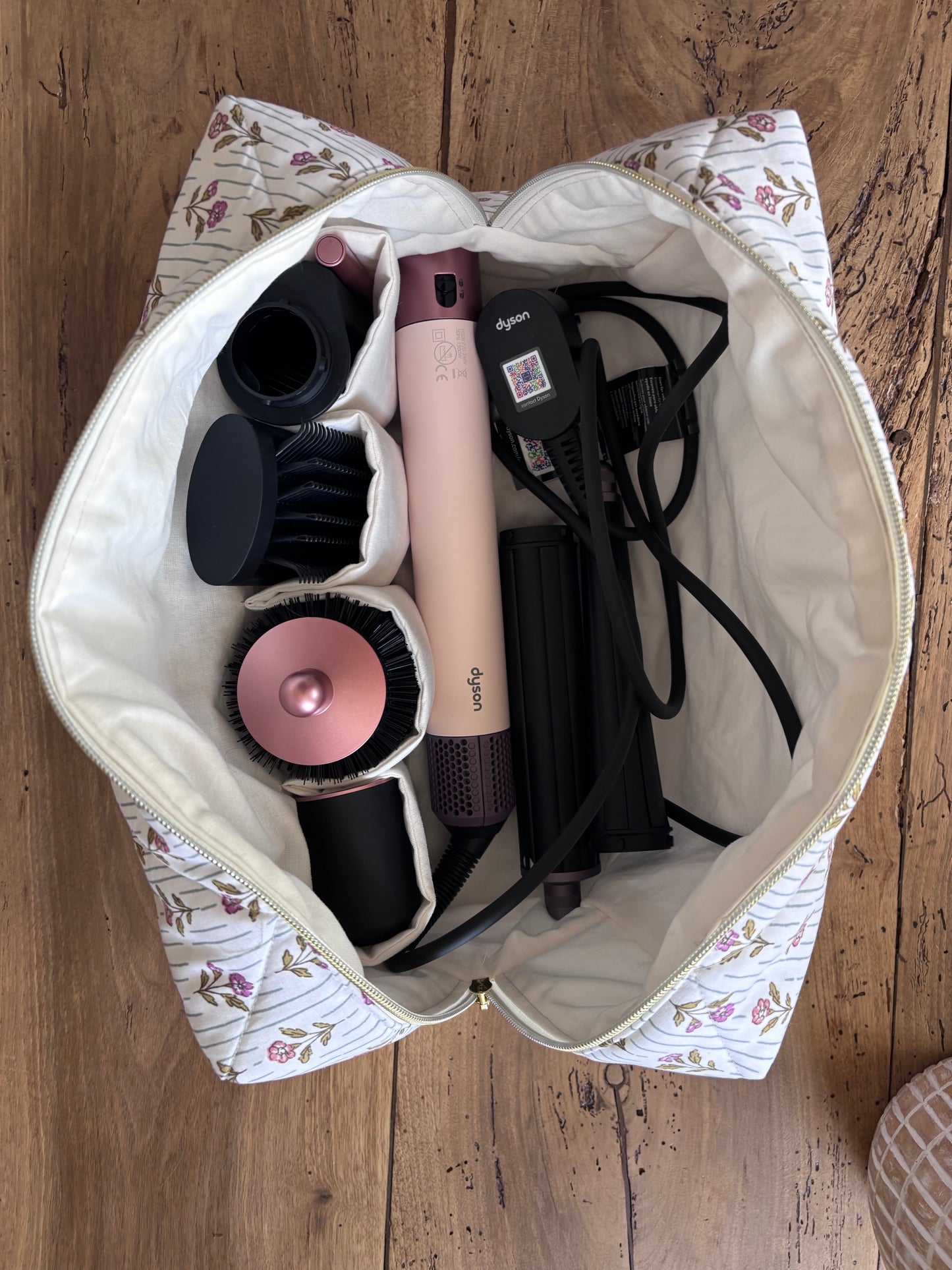 Trousse Léonie - trousse fleurie matelassée pour Dyson Airwrap et Shark FlexStyle