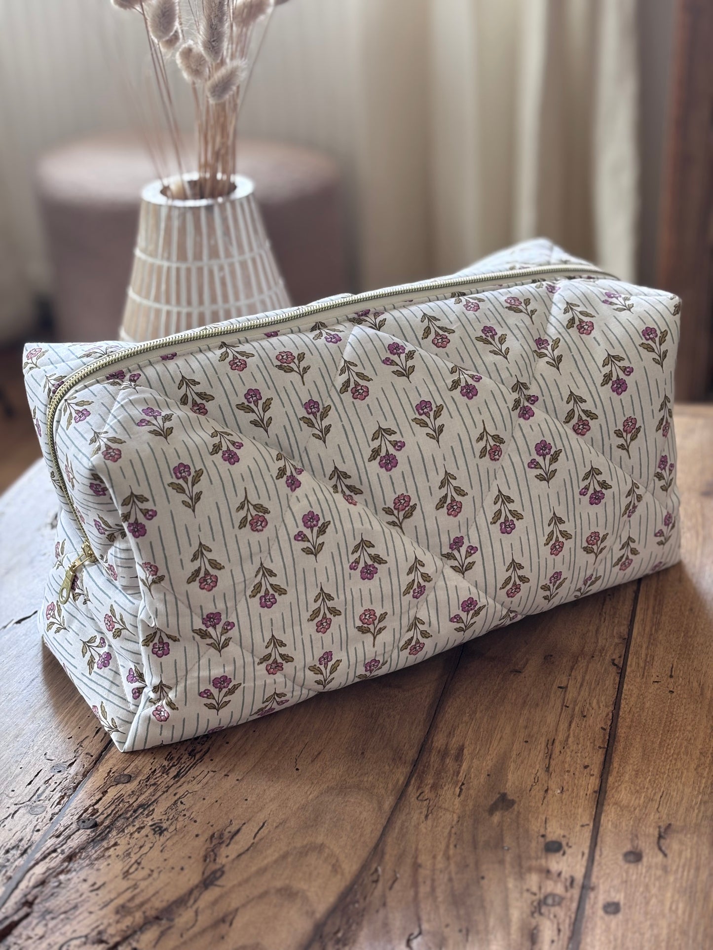 Trousse Léonie - trousse fleurie matelassée pour Dyson Airwrap et Shark FlexStyle