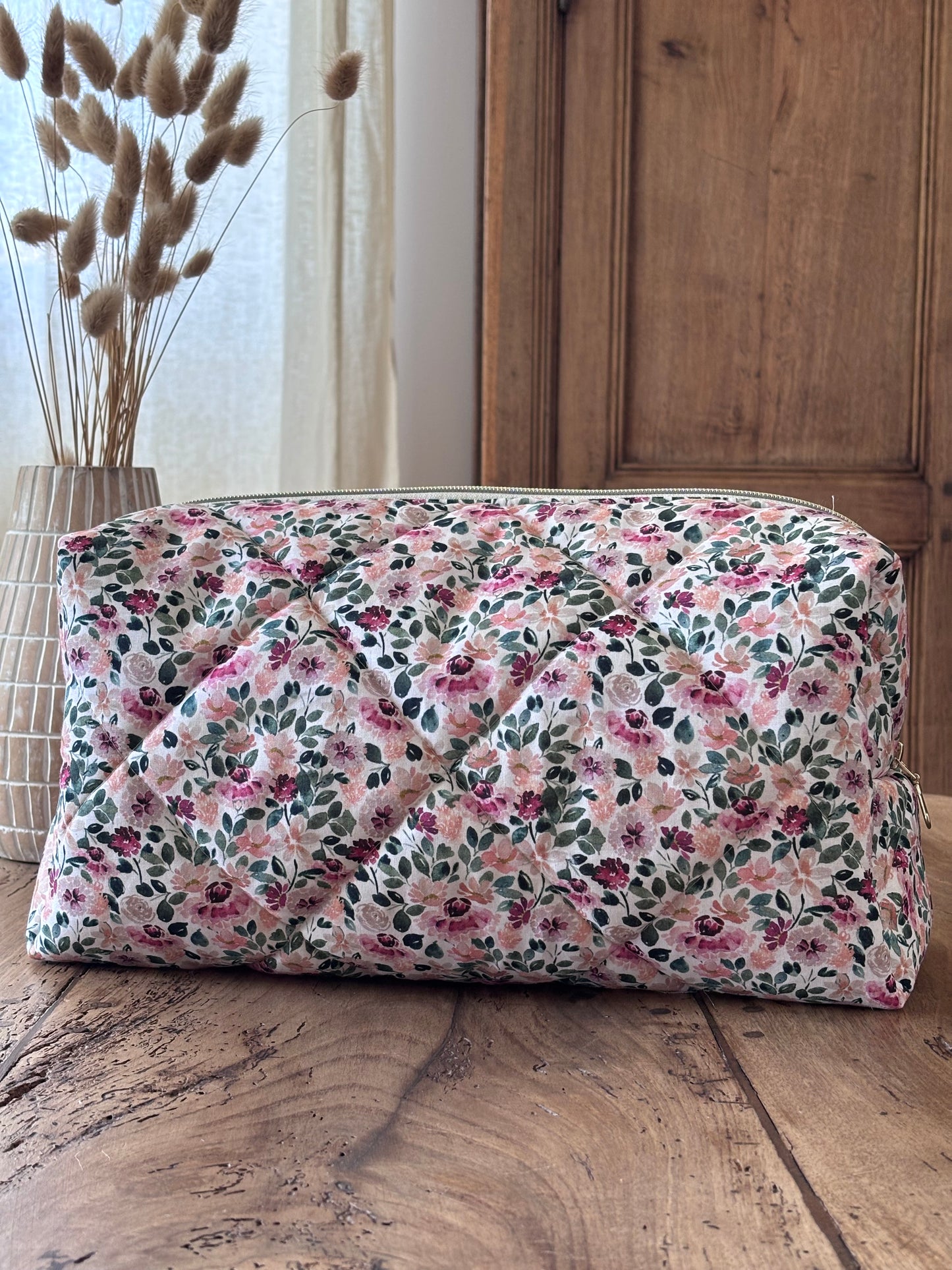 Trousse Victoire - trousse fleurie matelassée pour Dyson Airwrap et Shark Flexstyle