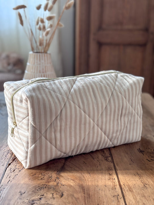 Quilted Pouch for Dyson Airwrap and Shark FlexStyle – Light Pink Gingham