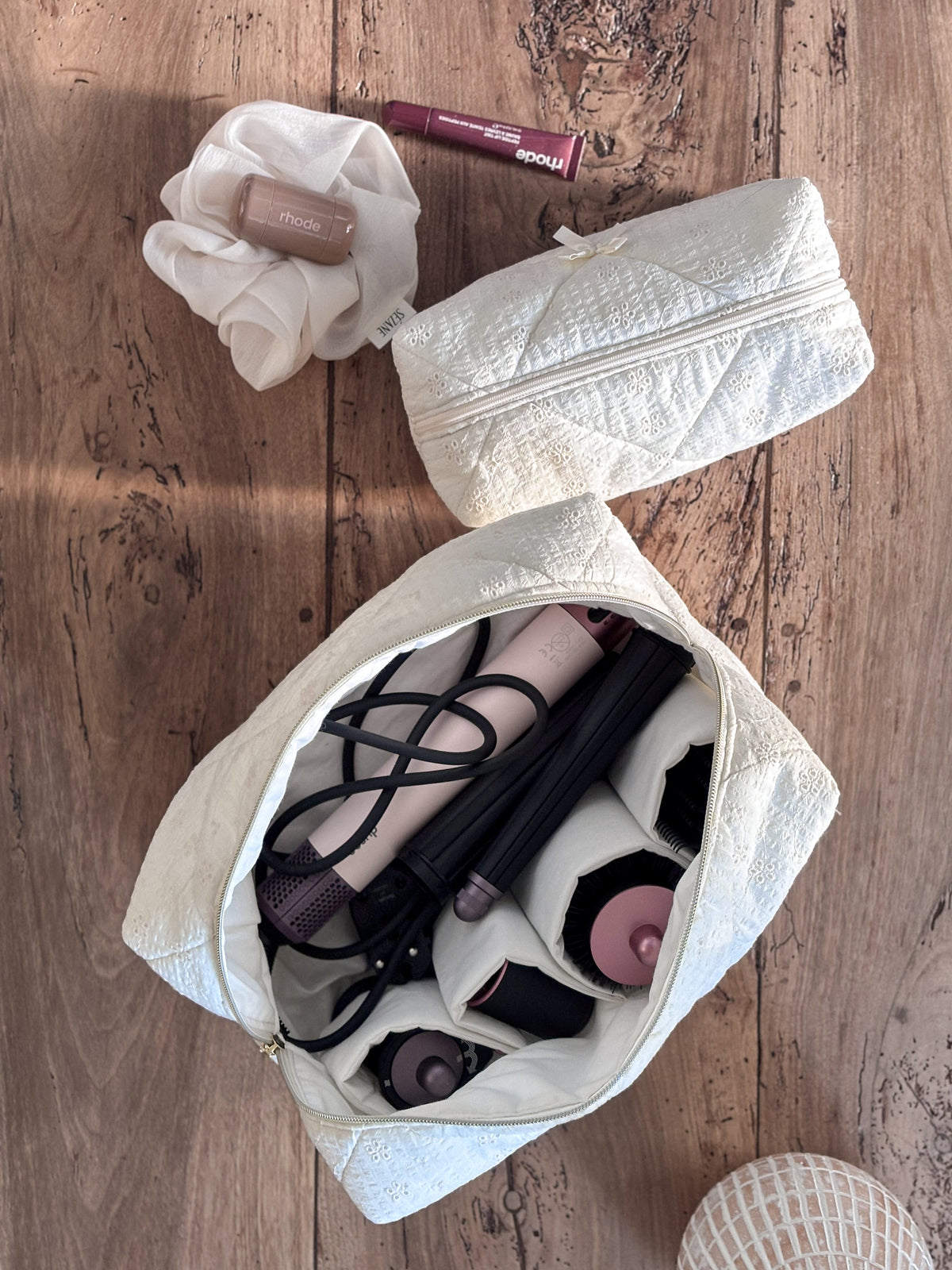 Quilted Pouch for Dyson Airwrap and Shark FlexStyle – Light Pink Gingham