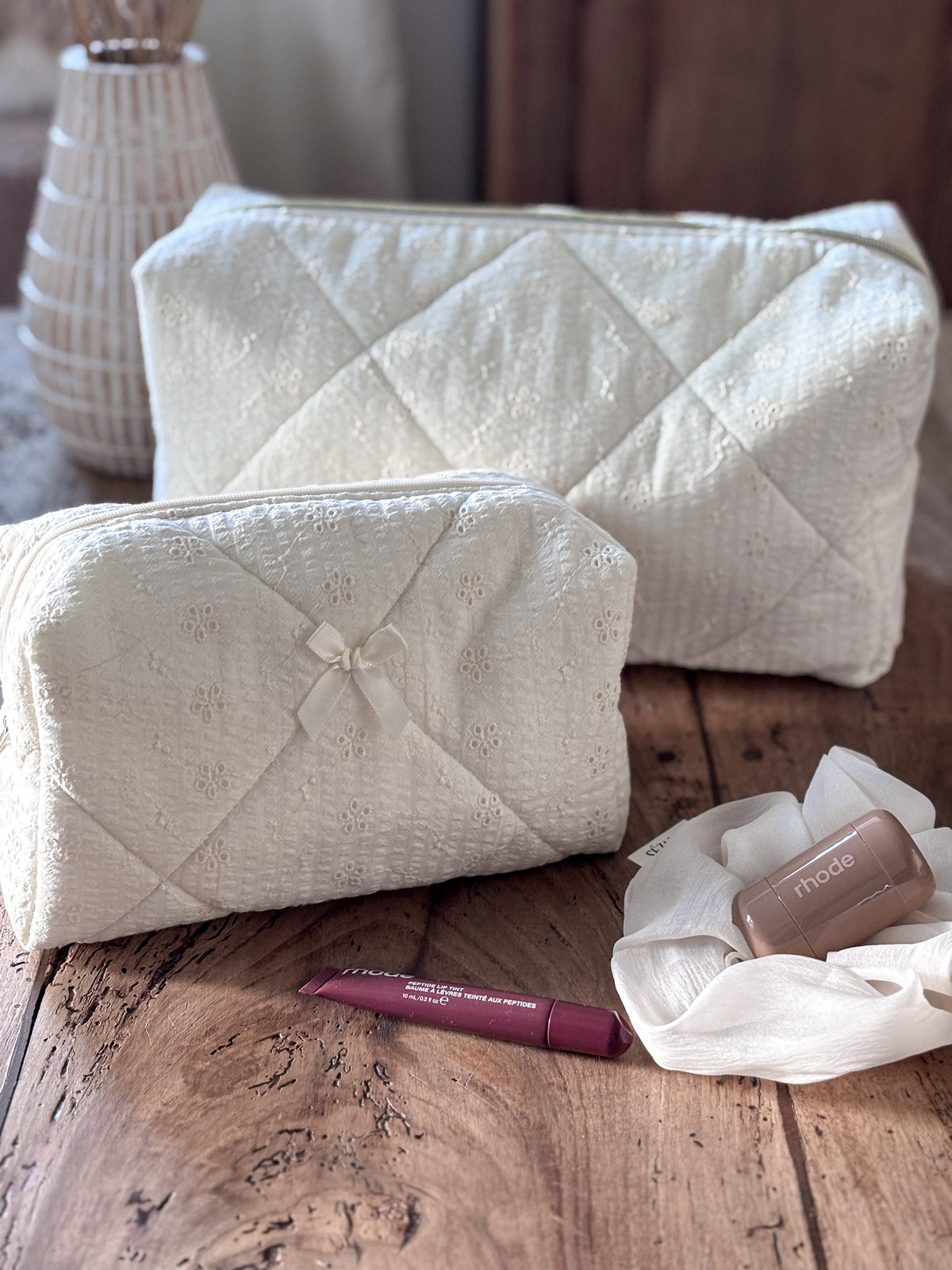 Quilted Pouch for Dyson Airwrap and Shark FlexStyle – Light Pink Gingham