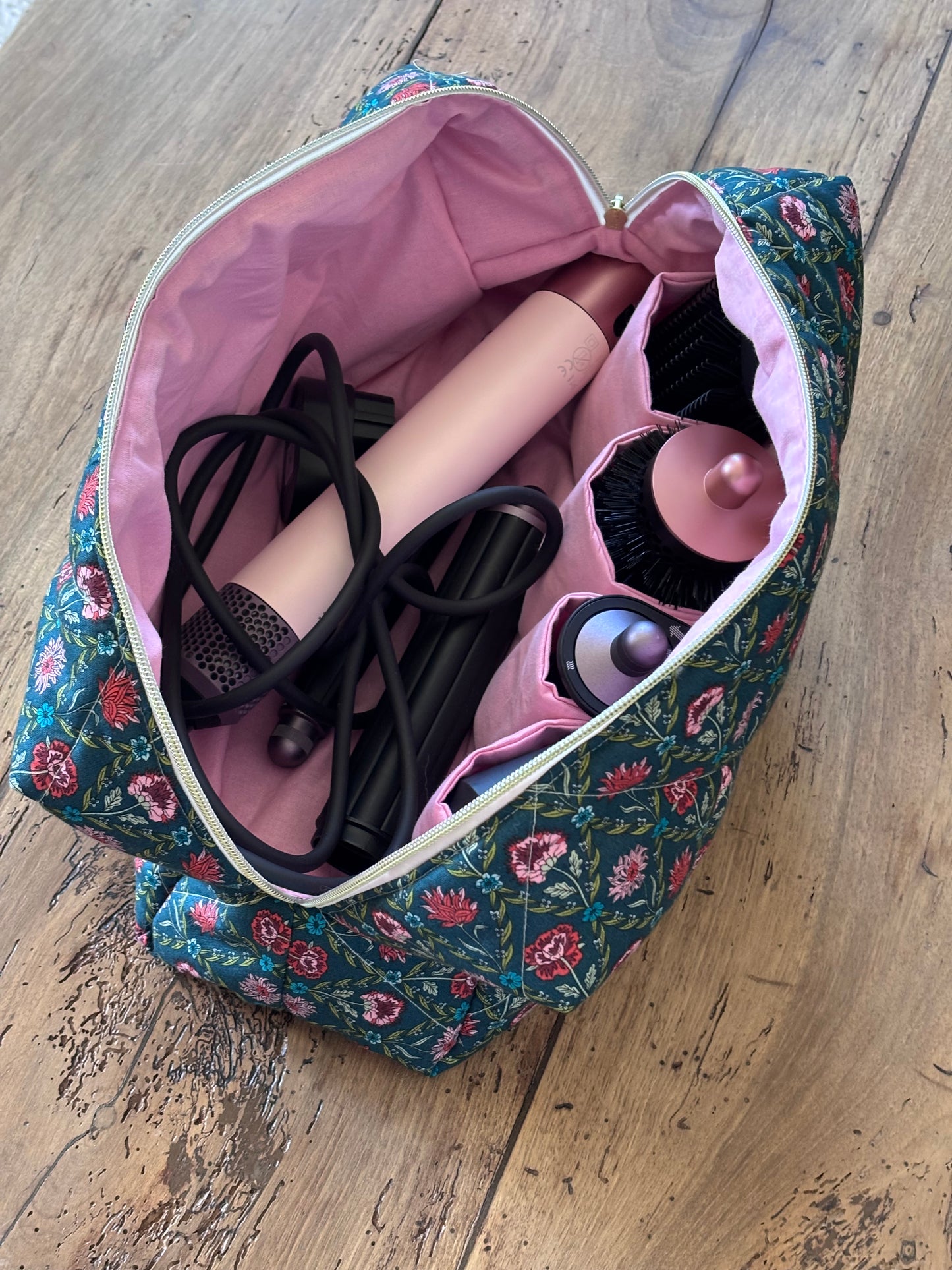Trousse Augustine - trousse fleurie matelassée pour Dyson Airwrap et Shark Flexstyle