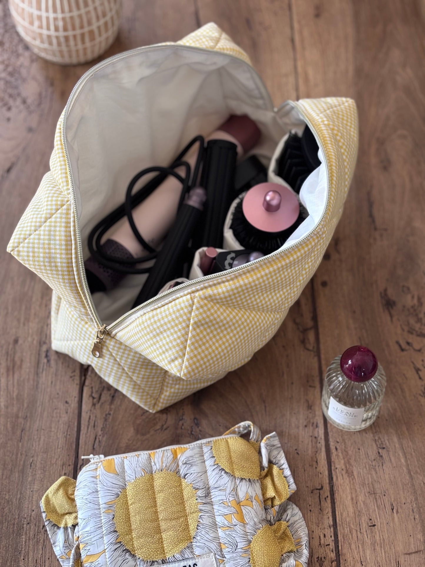 Trousse Camille - trousse vichy jaune matelassée pour Dyson Airwrap et Sharkflextyle
