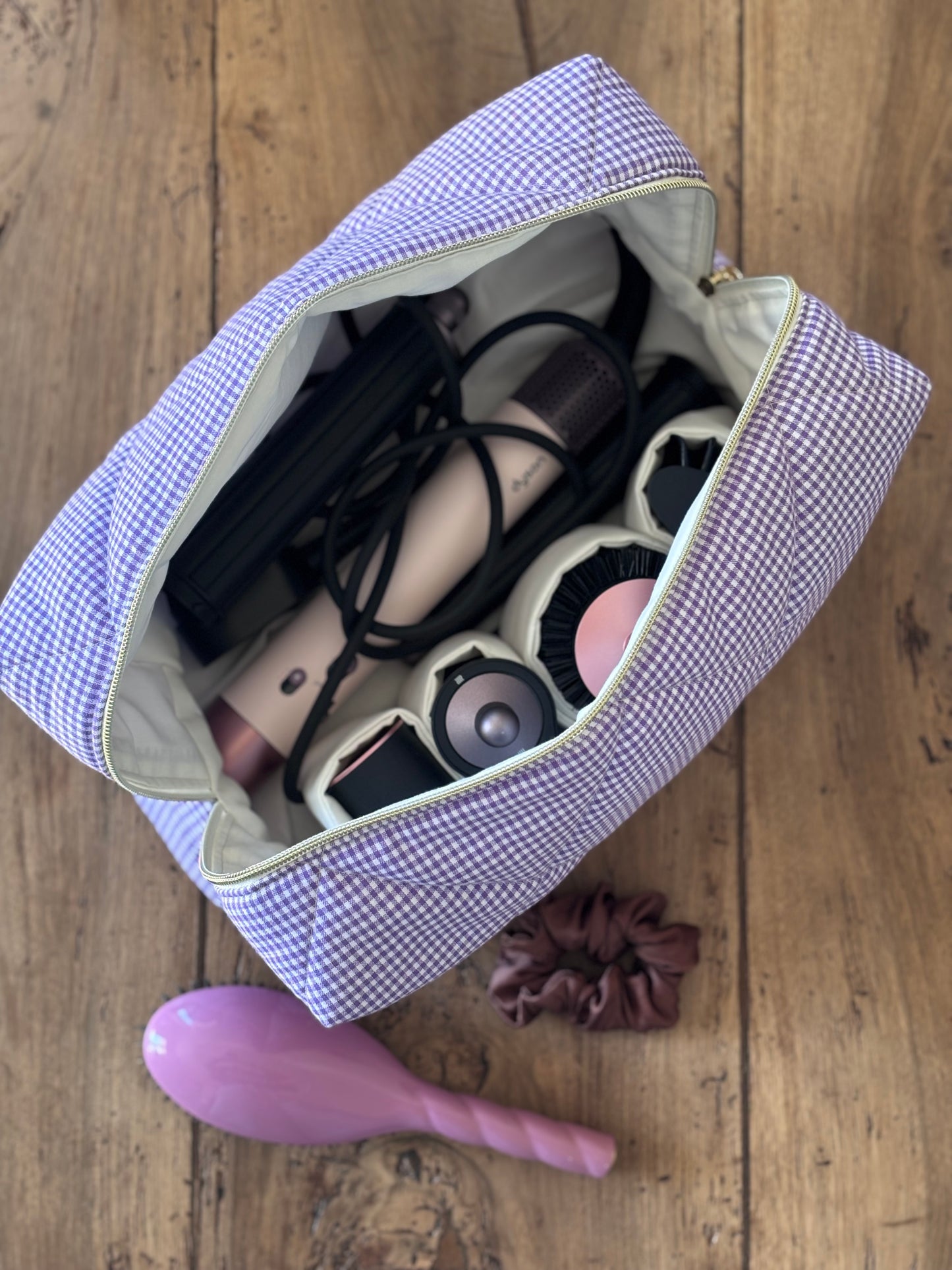 Quilted Pouch for Dyson Airwrap and Shark FlexStyle – Light Pink Gingham