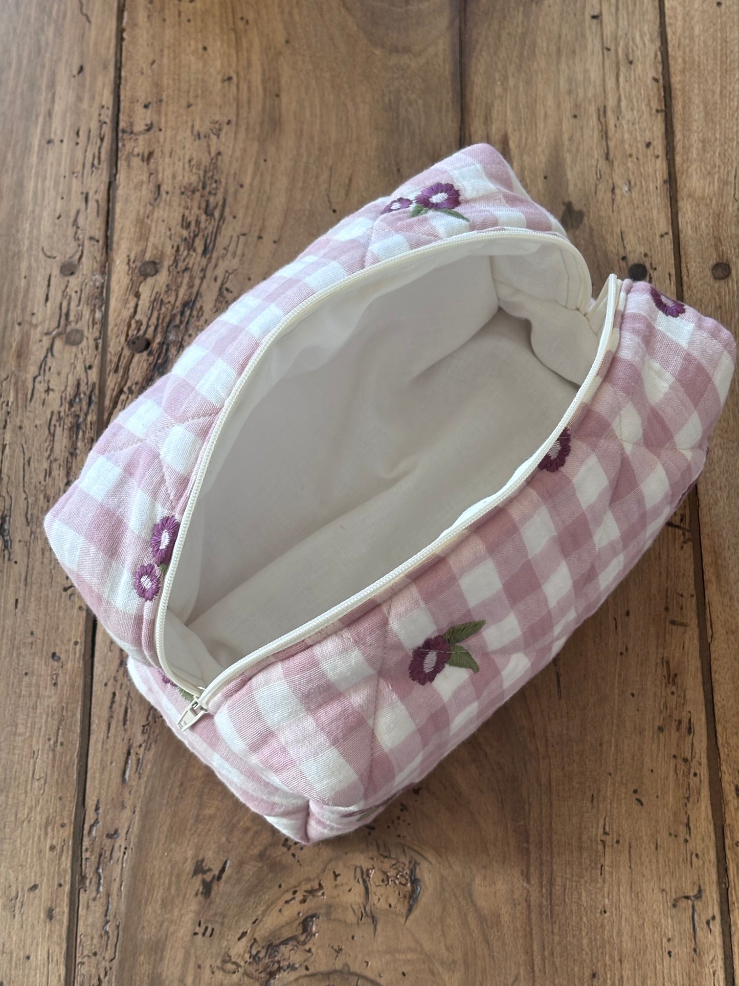 Trousse beauté matelassée Vichy Mauve Brodée