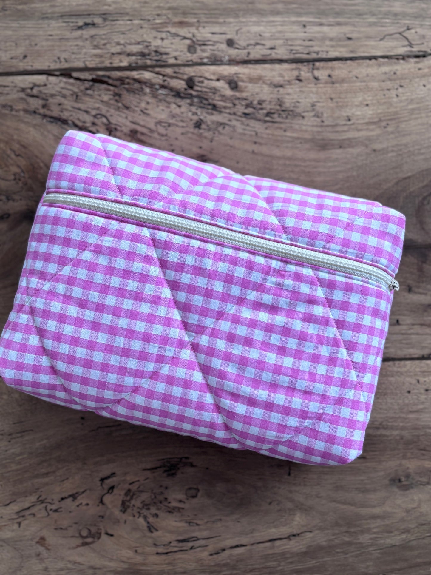 Pochette livre broché Louise – vichy rose