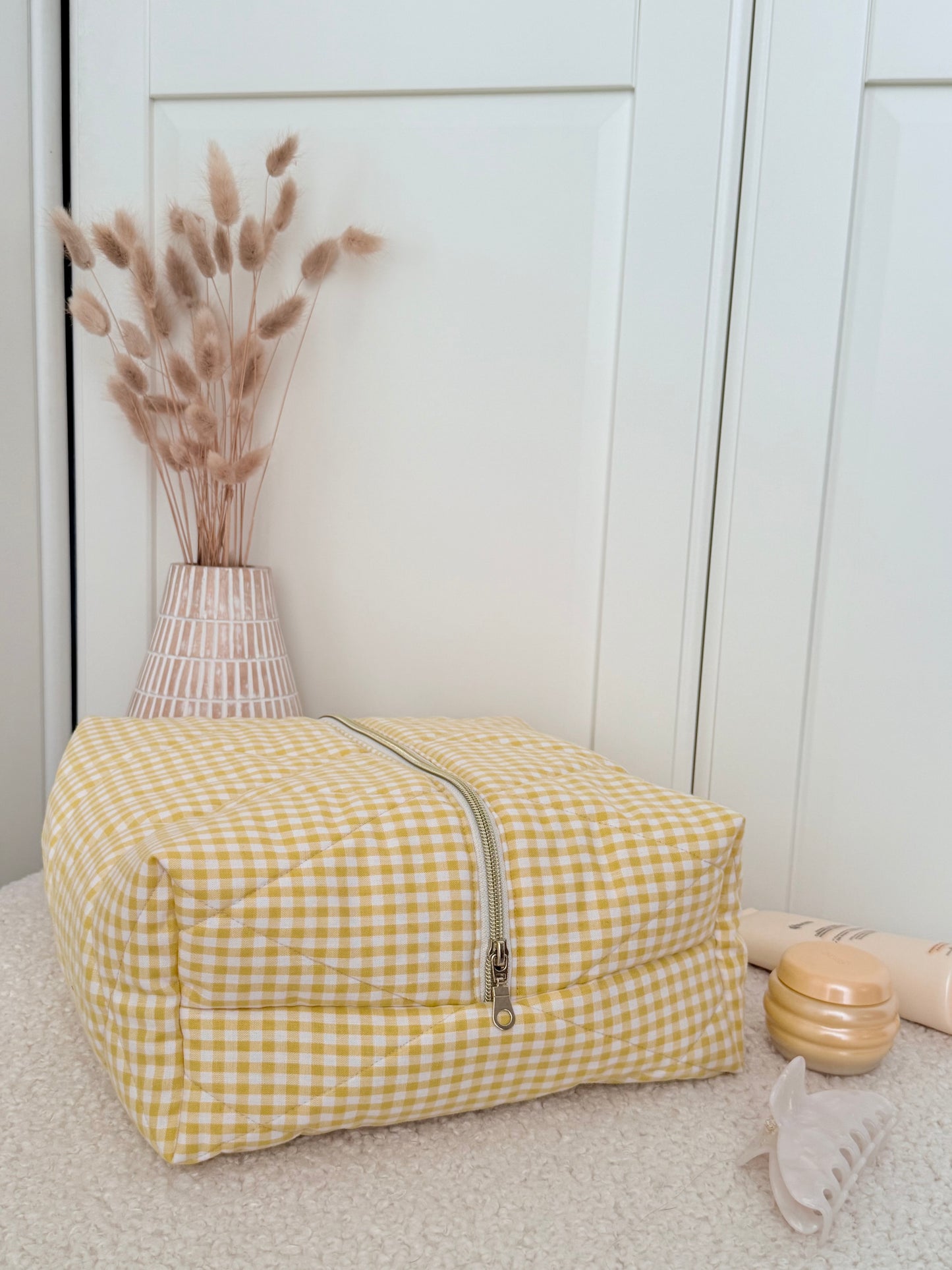 Trousse Louise – Trousse matelassée vichy jaune pour sèche-cheveux GHD Helios