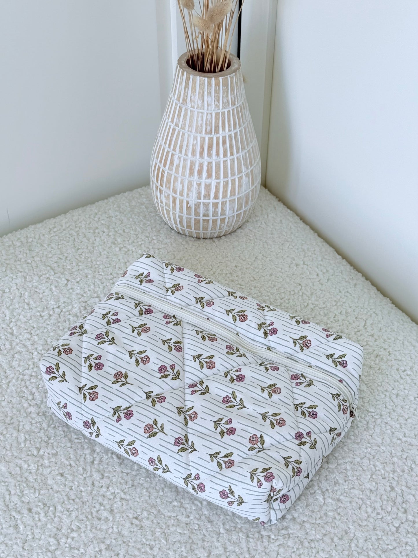 Pochette livre broché Léonie – fleurie