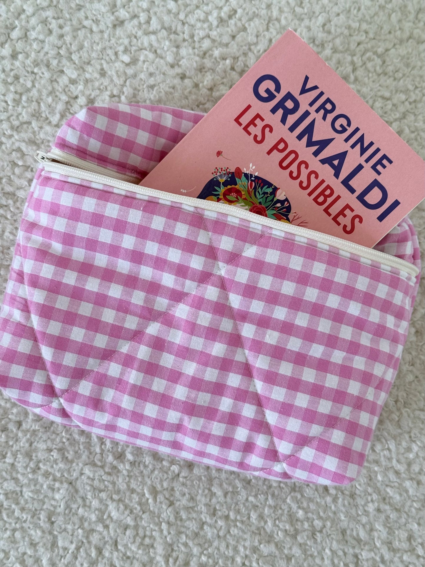 Pochette livre & liseuse Kindle Louise – Vichy rose