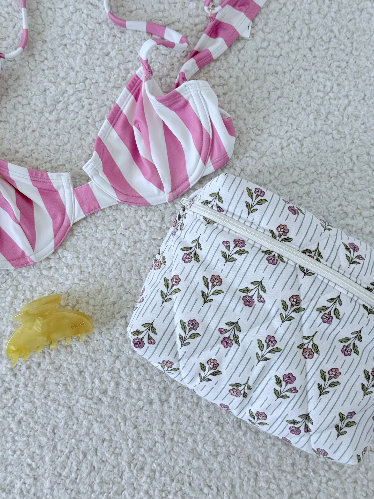 Pochette livre & liseuse Kindle Léonie – fleurie