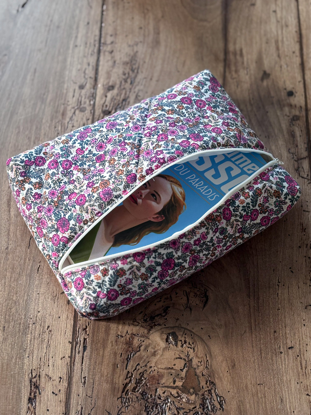 Pochette livre broché - fleurie Romane