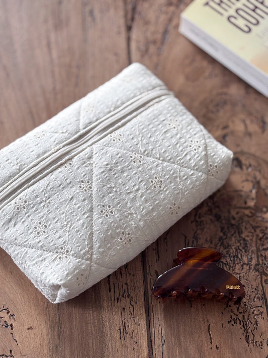 Pochette livre de poche - brodée écrue Céleste - Compatible Kindle