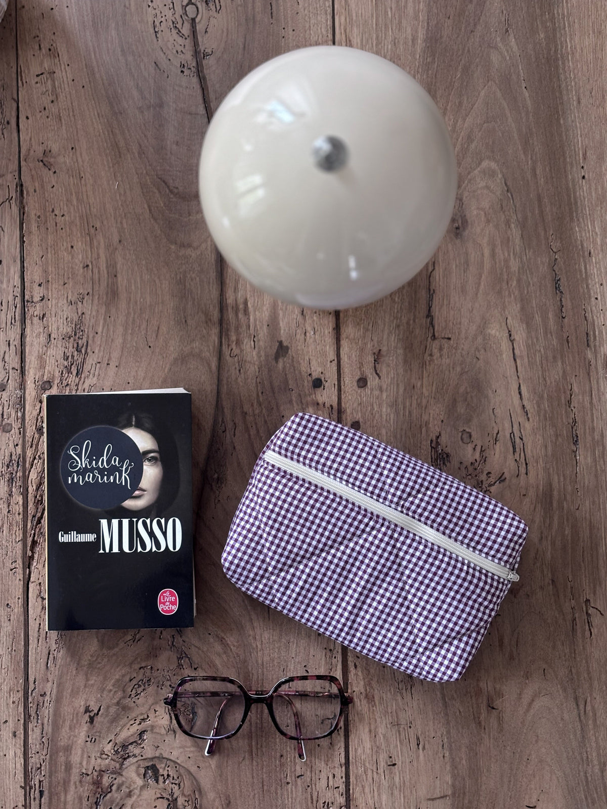 Pochette livre de poche - vichy bordeaux Camille - Compatible Kindle
