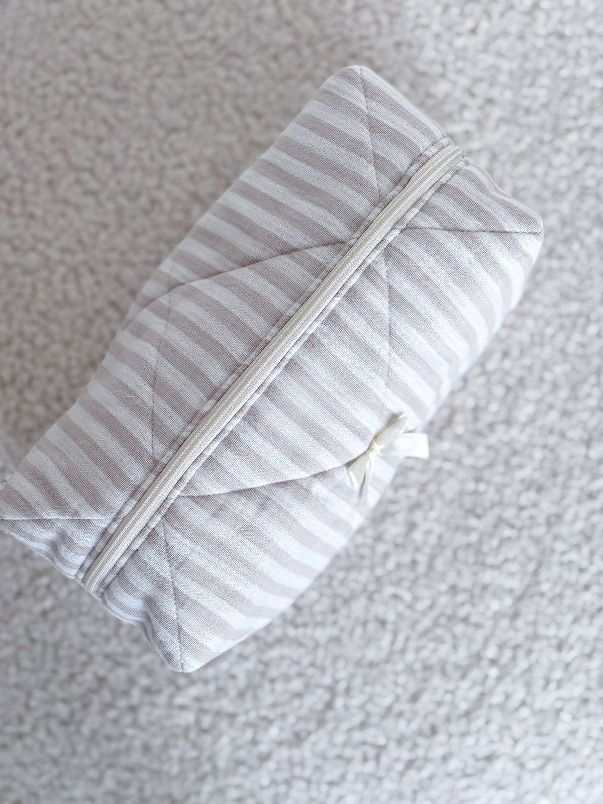 Trousse beauté matelassée rayée écrue beige – Albane